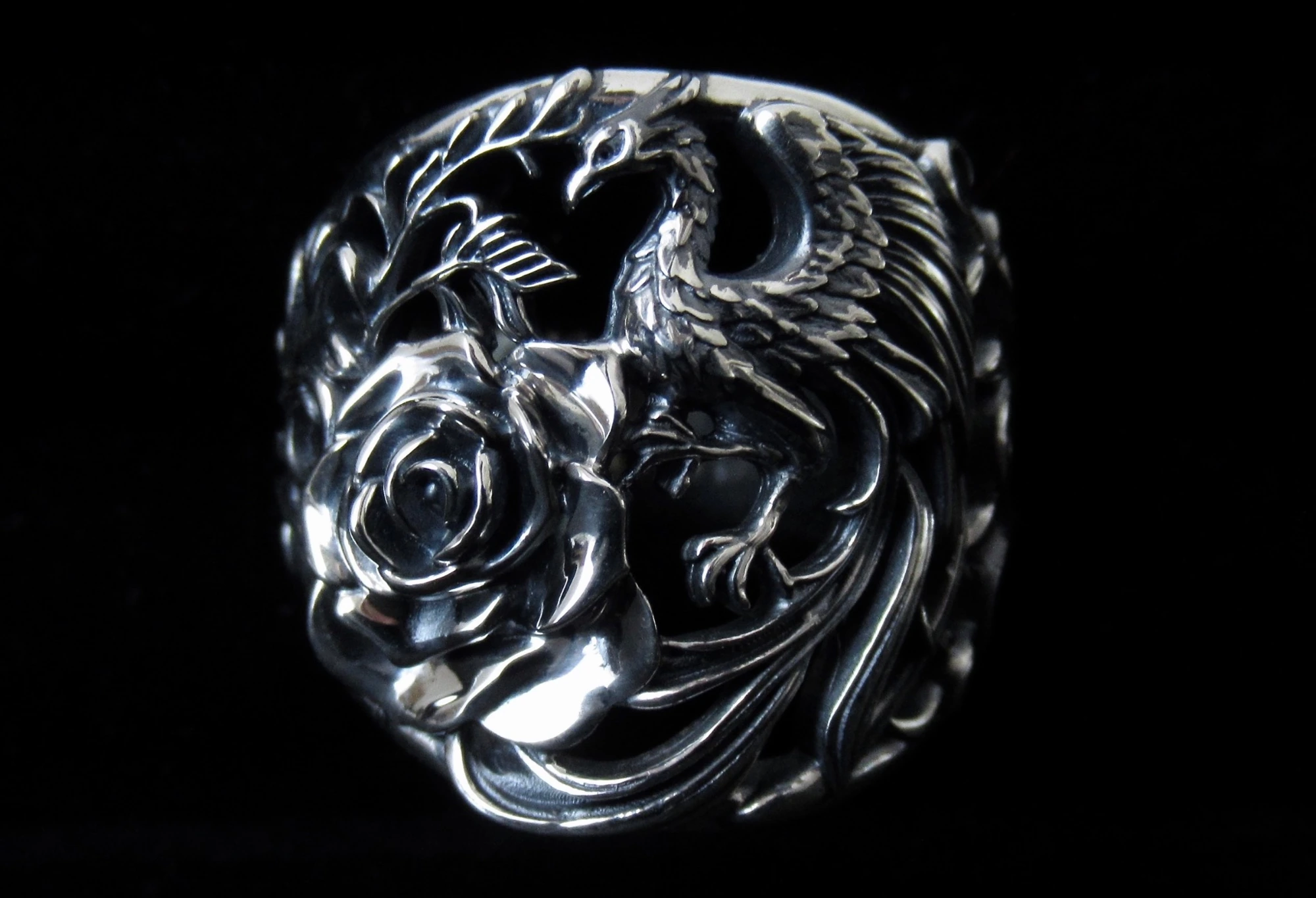 Love Prayer silver ring with roses and a phoenix with outstretched wings